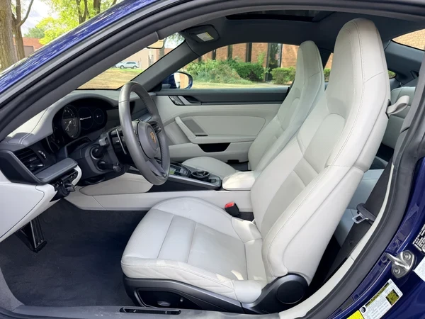2020 Porsche 992 Carrera 4S - Image 9 of 16