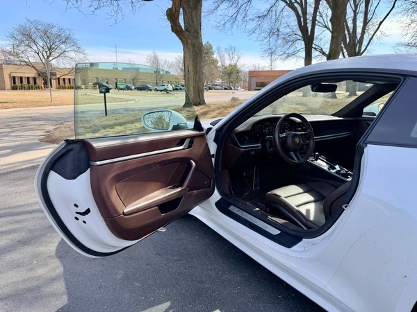 2020 Porsche 992 Carrera 4S - Image 9 of 19