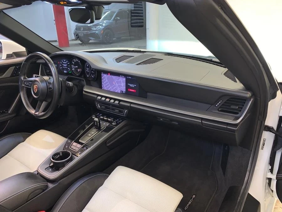 2020 Porsche 992 Carrera 4S - Image 11 of 15