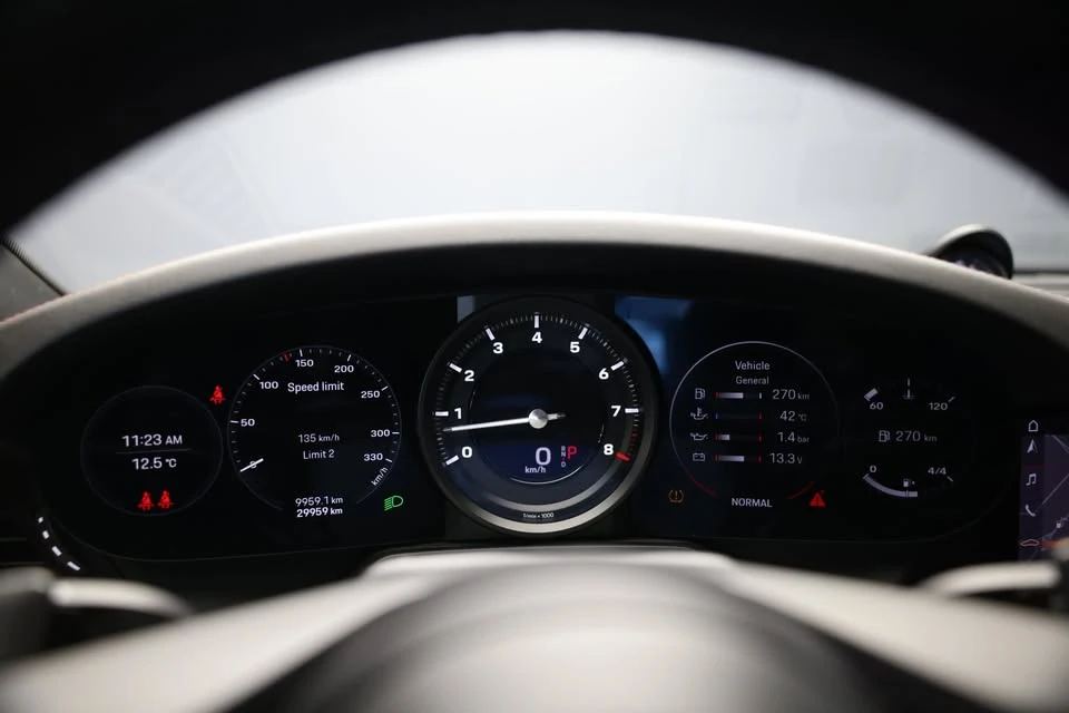 2020 Porsche 992 Carrera 4S - Image 12 of 20