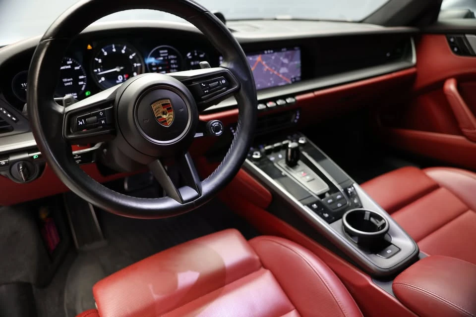 2020 Porsche 992 Carrera 4S - Image 13 of 20