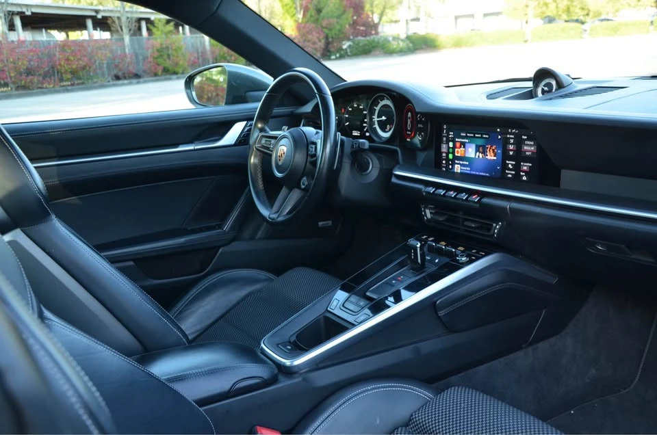 2020 Porsche 992 Carrera 4S - Image 8 of 19