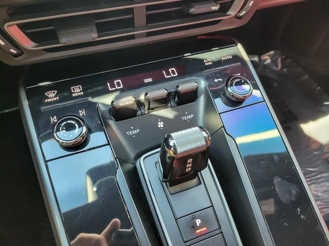 2020 Porsche 992 Carrera 4S - Image 13 of 20