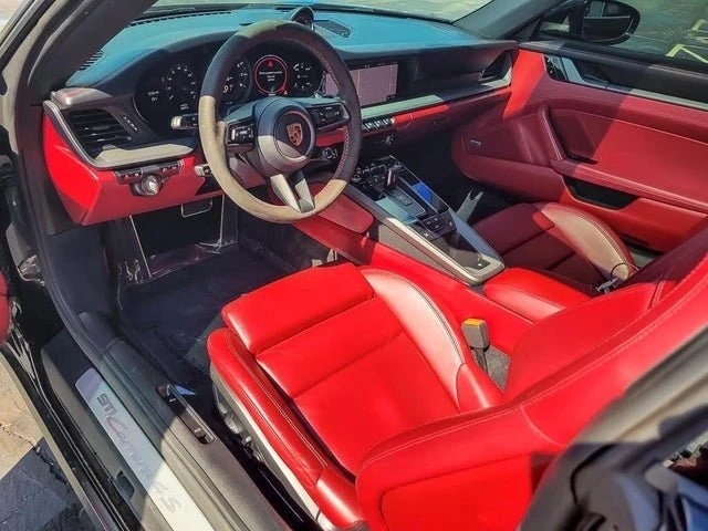 2020 Porsche 992 Carrera 4S - Image 9 of 20