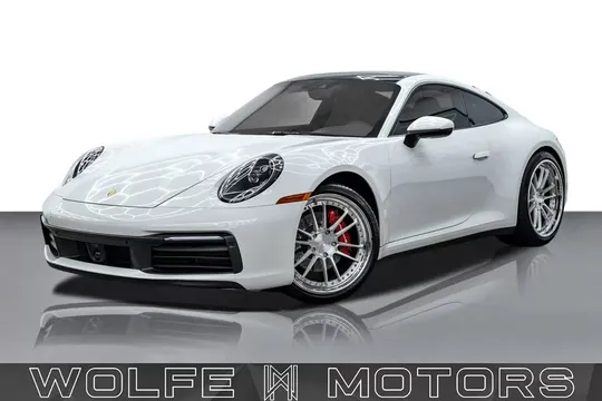 2020 Porsche 911 Carrera
