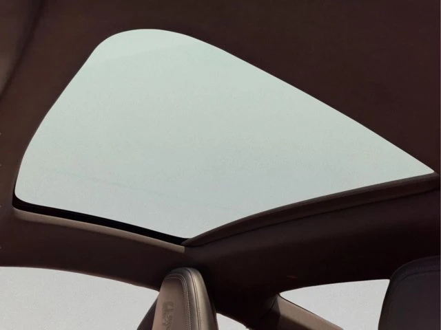 2020 Porsche 992 Carrera - Image 12 of 20