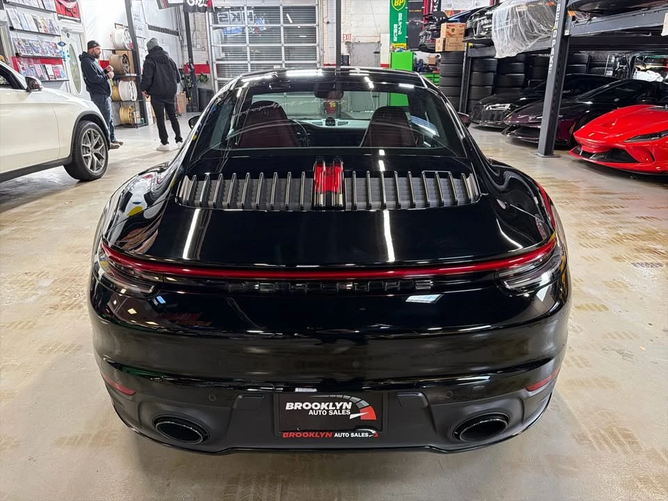 2020 Porsche 992 Carrera - Image 5 of 19