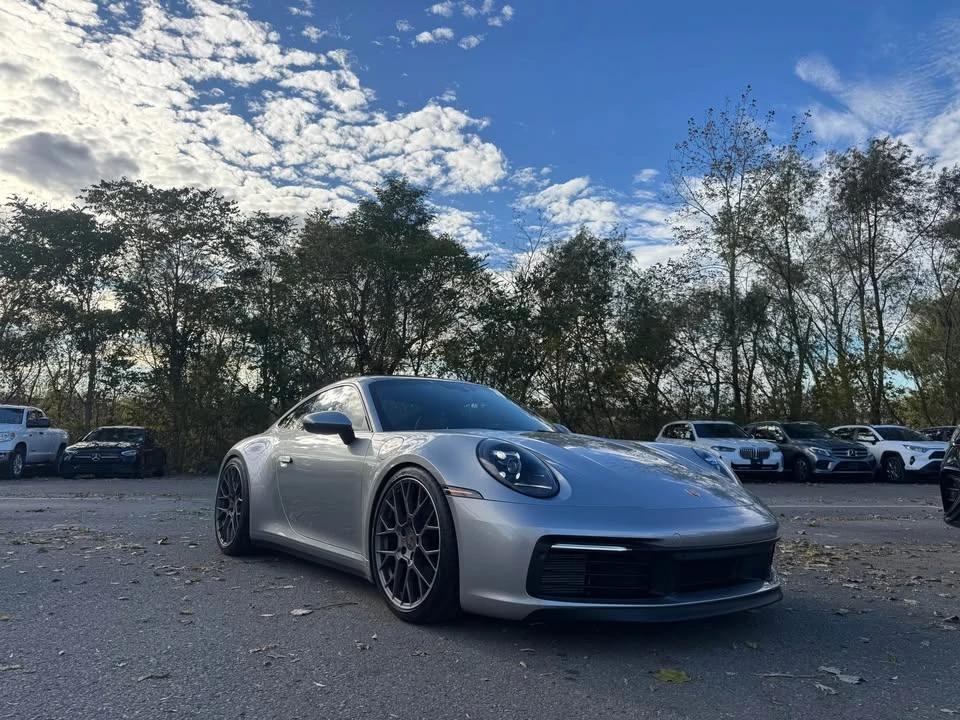2020 Porsche 992 Carrera - Image 2 of 10