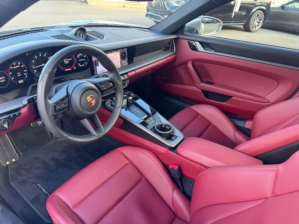 2020 Porsche 992 Carrera - Image 9 of 10