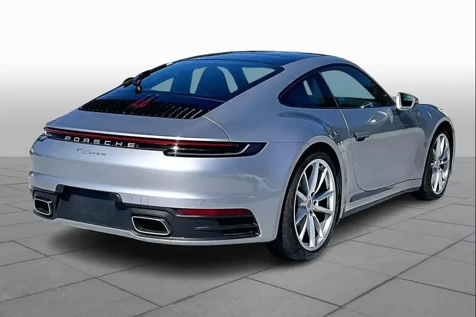 2020 Porsche 992 Carrera - Image 10 of 19