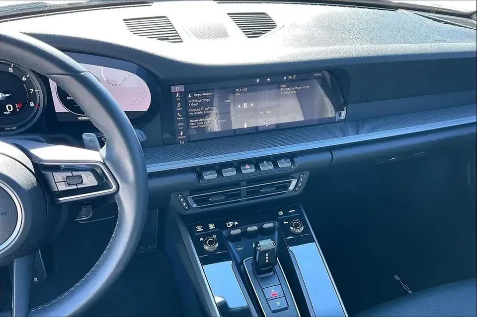 2020 Porsche 992 Carrera - Image 5 of 19