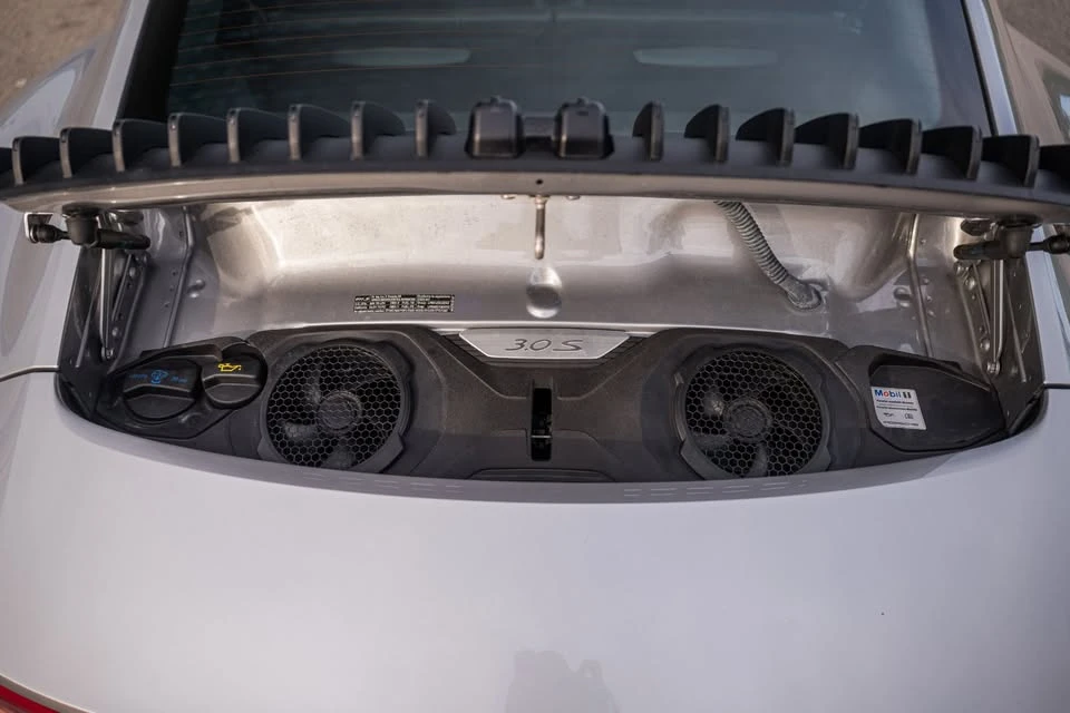 2020 Porsche 992 Carrera S - Image 15 of 20