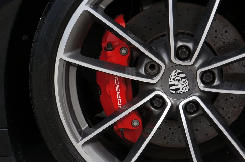 2020 Porsche 992 Carrera S - Image 16 of 18