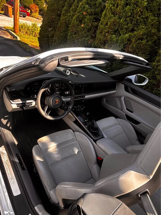 2020 Porsche 992 Carrera - Image 17 of 20