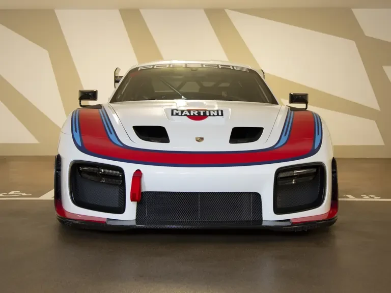 2020 Porsche 934 & 935 - Image 9 of 31
