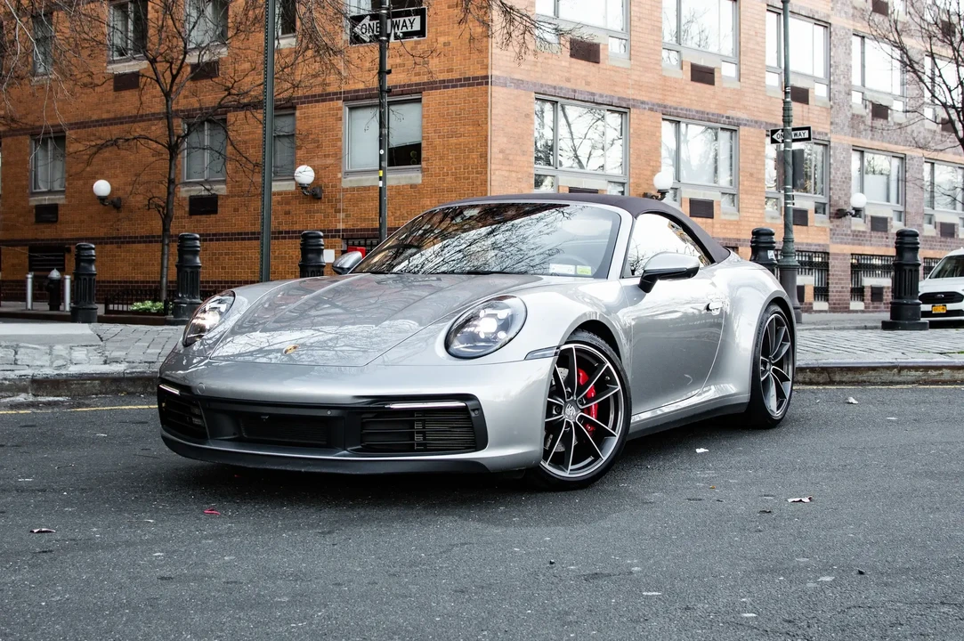 2020 Porsche 992 Carrera S - Image 5 of 6