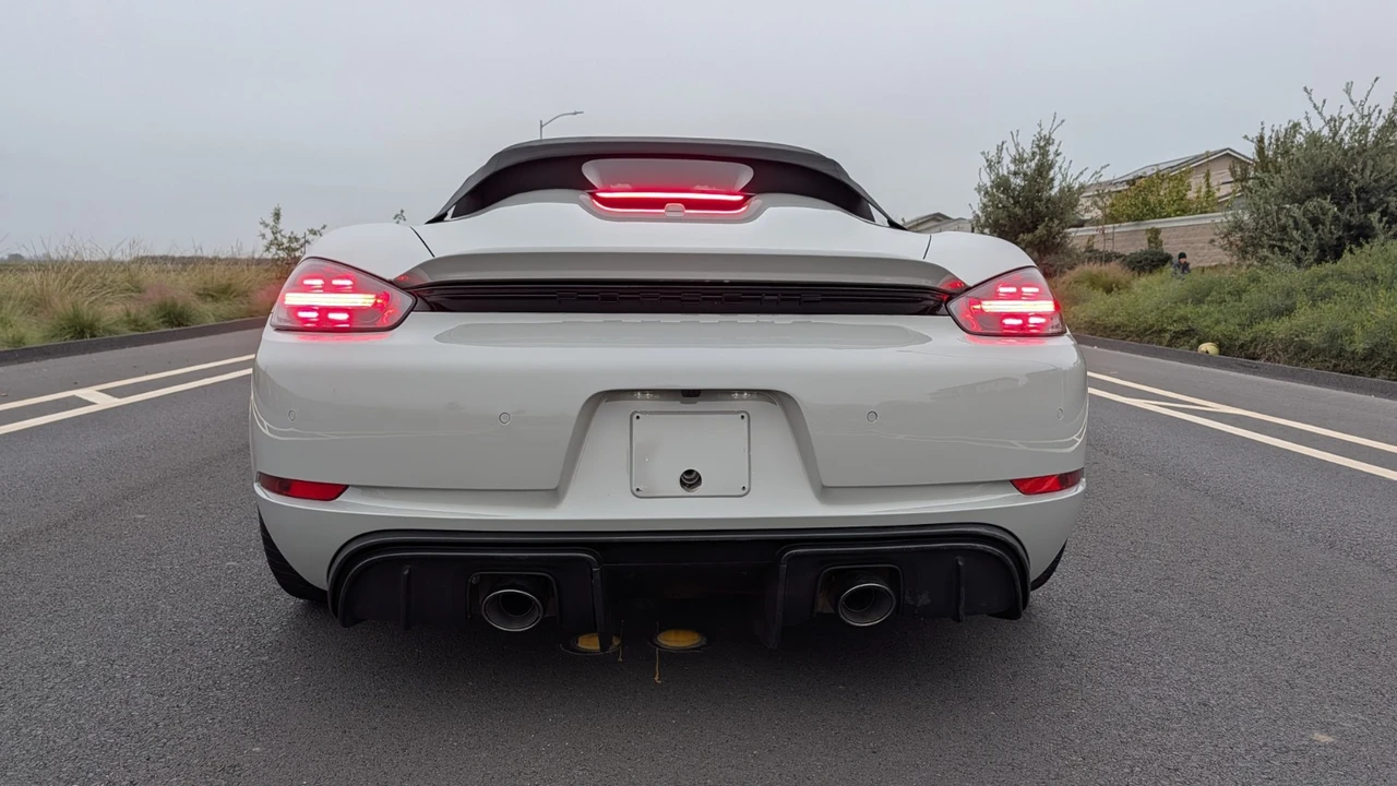 2020 Porsche 718 Boxster - Image 18 of 21