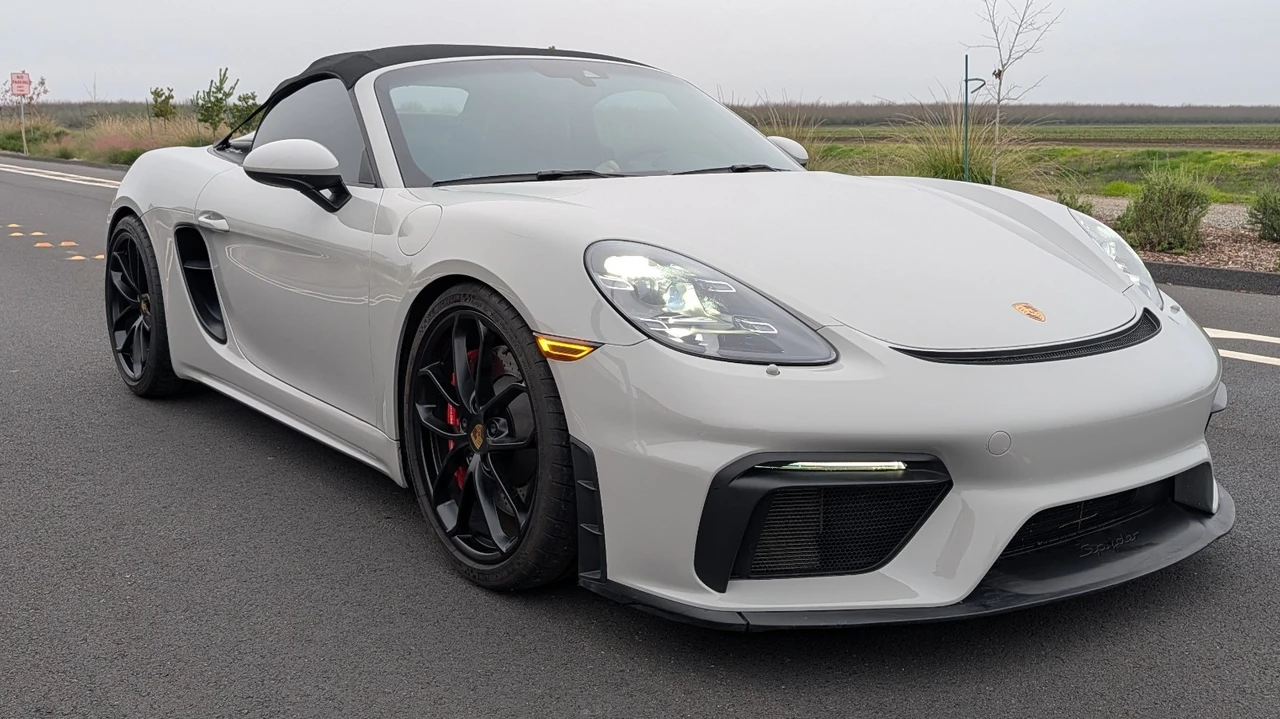 2020 Porsche 718 Boxster - Image 16 of 21