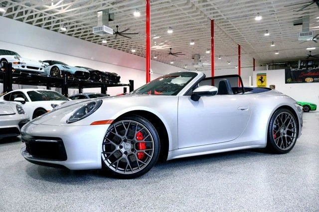2020 Porsche 992 Carrera 4S - Image 5 of 12