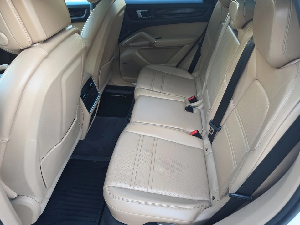 2020 Porsche 9Y0/9Y3 Cayenne - Image 10 of 20