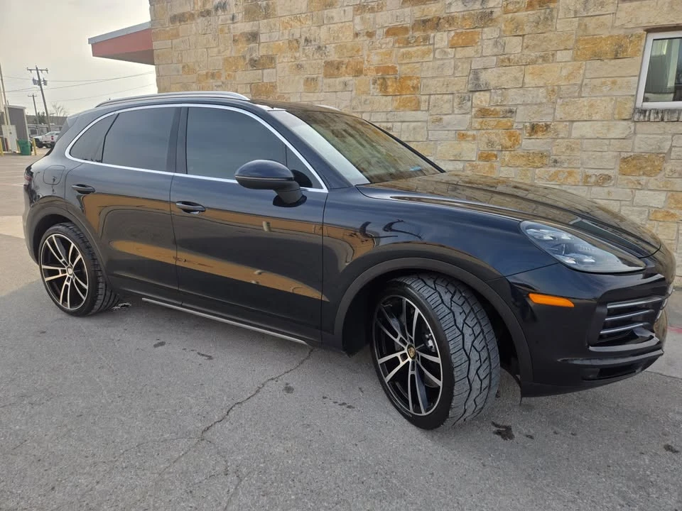2020 Porsche 9Y0/9Y3 Cayenne - Image 18 of 19
