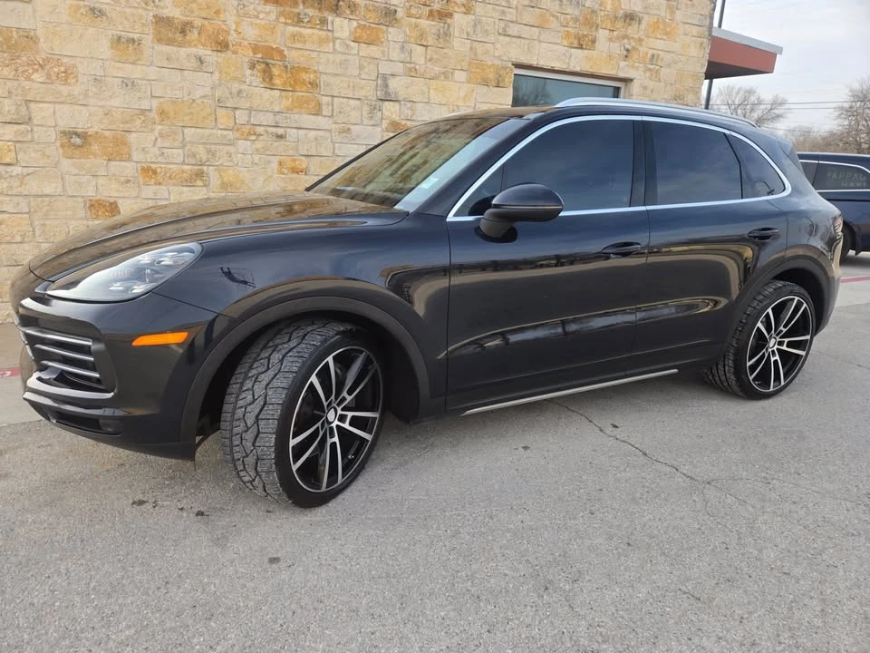 2020 Porsche 9Y0/9Y3 Cayenne - Image 2 of 19