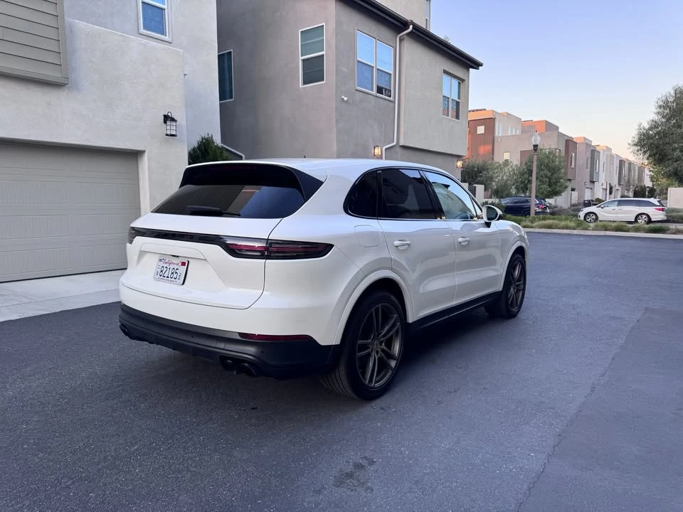 2020 Porsche 9Y0/9Y3 Cayenne - Image 8 of 18