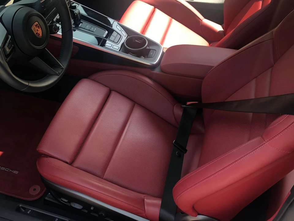 2020 Porsche 992 Carrera 4S - Image 15 of 22