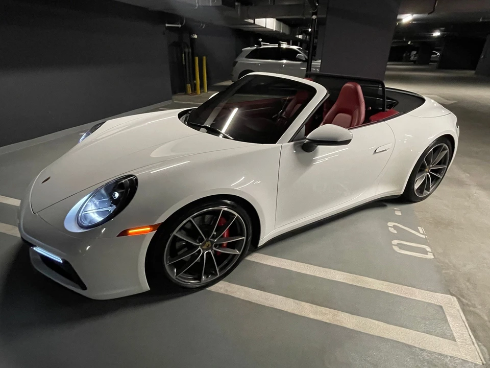 2020 Porsche 992 Carrera 4S - Image 4 of 7