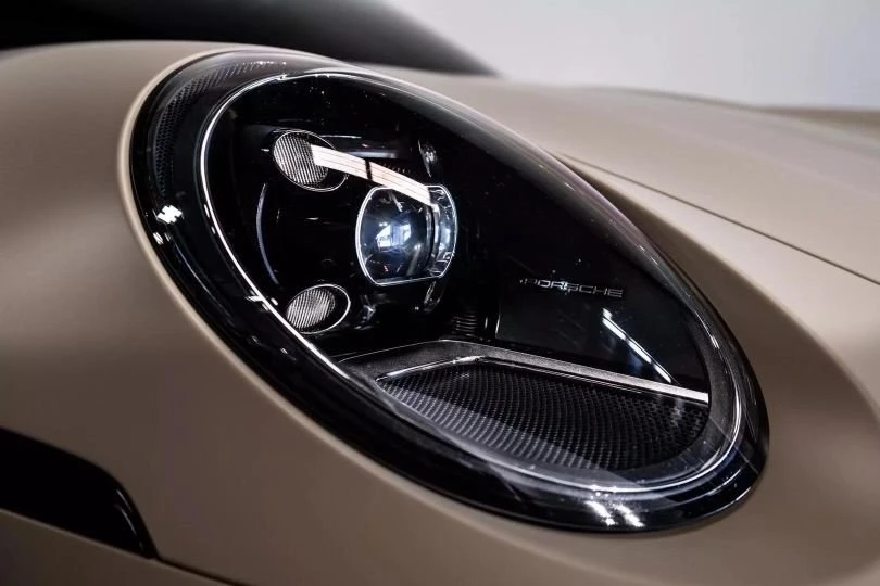 2020 Porsche 992 Carrera - Image 10 of 19