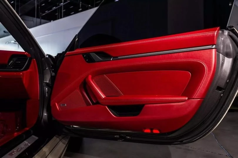 2020 Porsche 992 Carrera - Image 15 of 19