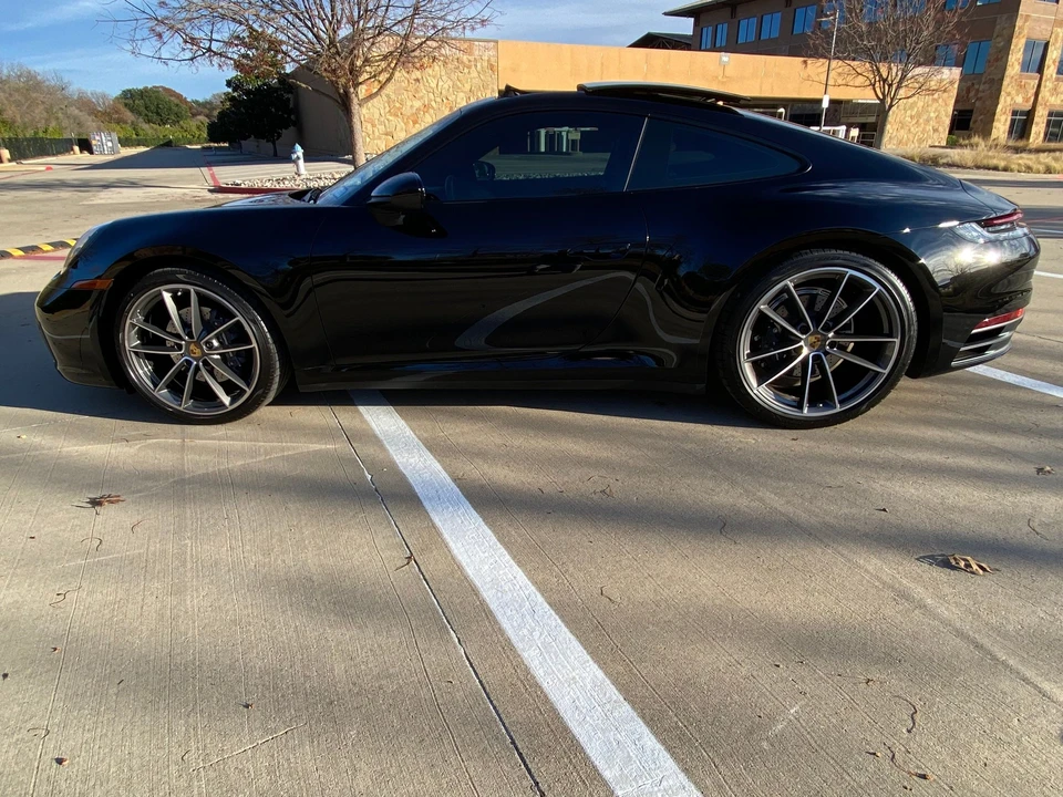 2020 Porsche 992 Carrera - Image 3 of 27