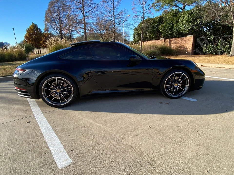 2020 Porsche 992 Carrera - Image 2 of 27