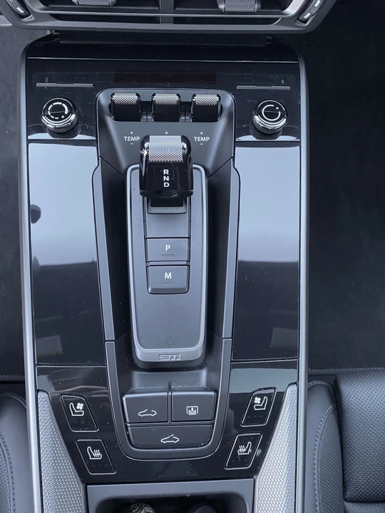 2020 Porsche 992 Carrera - Image 25 of 27