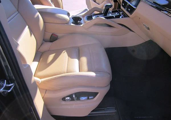 2020 Porsche 9Y0/9Y3 Cayenne - Image 14 of 21