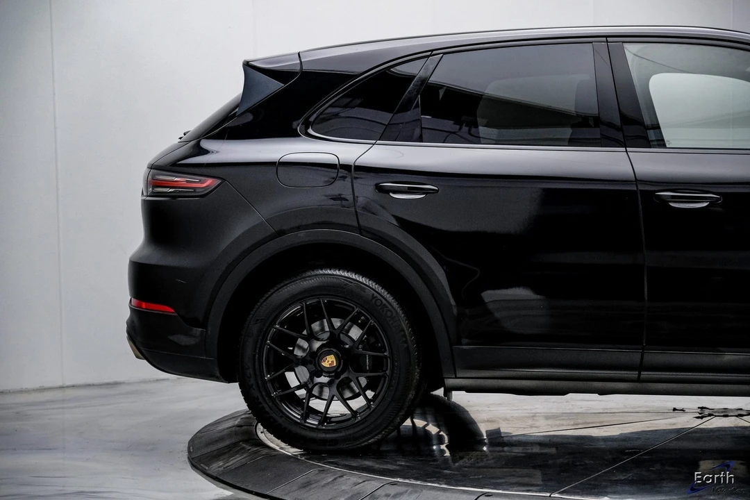 2020 Porsche 9Y0/9Y3 Cayenne - Image 18 of 21
