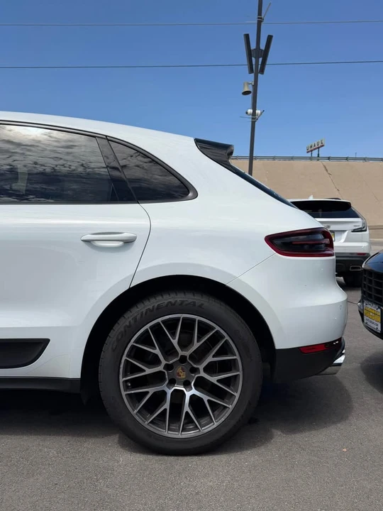 2020 Porsche 9Y0/9Y3 Cayenne - Image 2 of 8