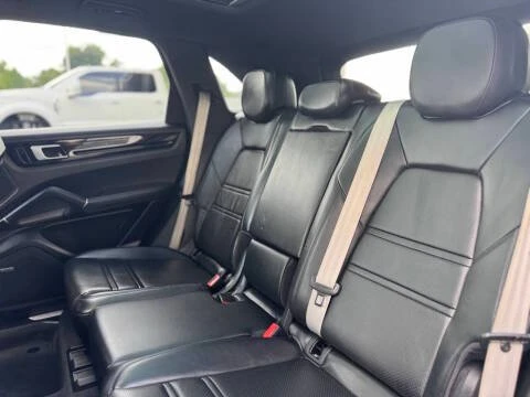 2020 Porsche 9Y0/9Y3 Cayenne - Image 14 of 19