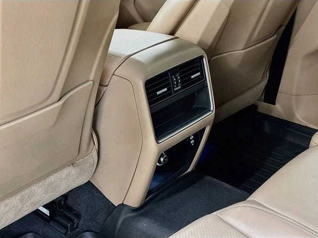 2020 Porsche 9Y0/9Y3 Cayenne - Image 17 of 20