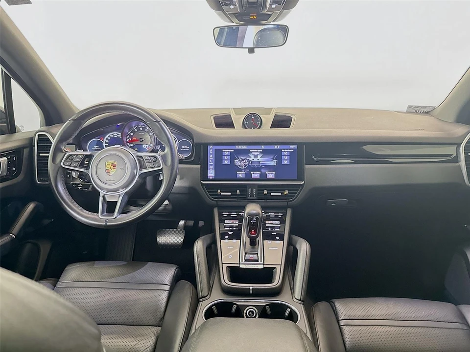 2020 Porsche - Image 3 of 31