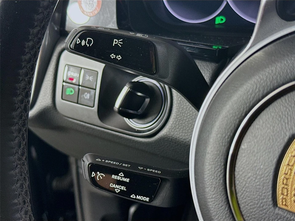 2020 Porsche - Image 5 of 31