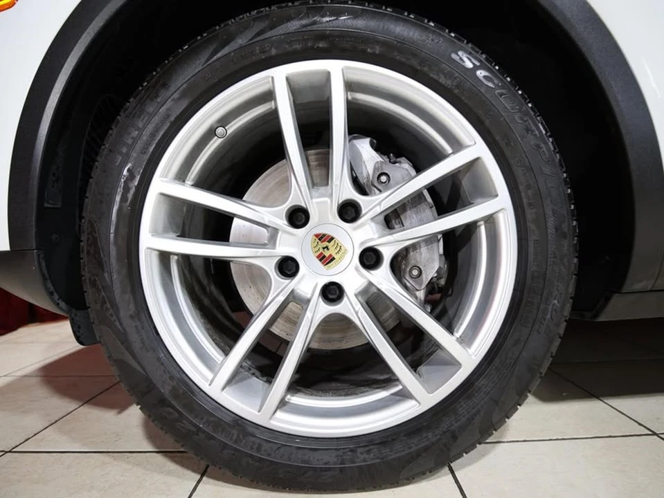 2020 Porsche 9Y0/9Y3 Cayenne - Image 6 of 19