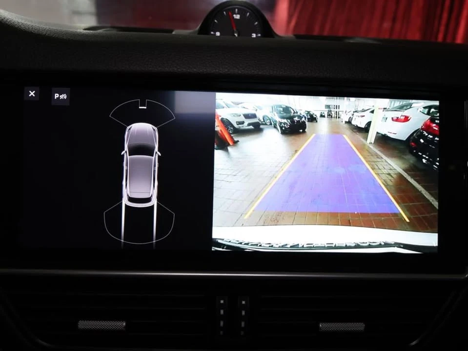 2020 Porsche 9Y0/9Y3 Cayenne - Image 17 of 18