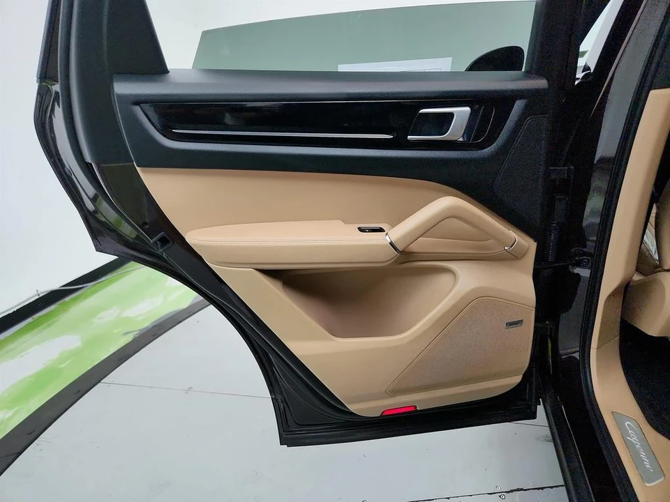 2020 Porsche 9Y0/9Y3 Cayenne - Image 26 of 31