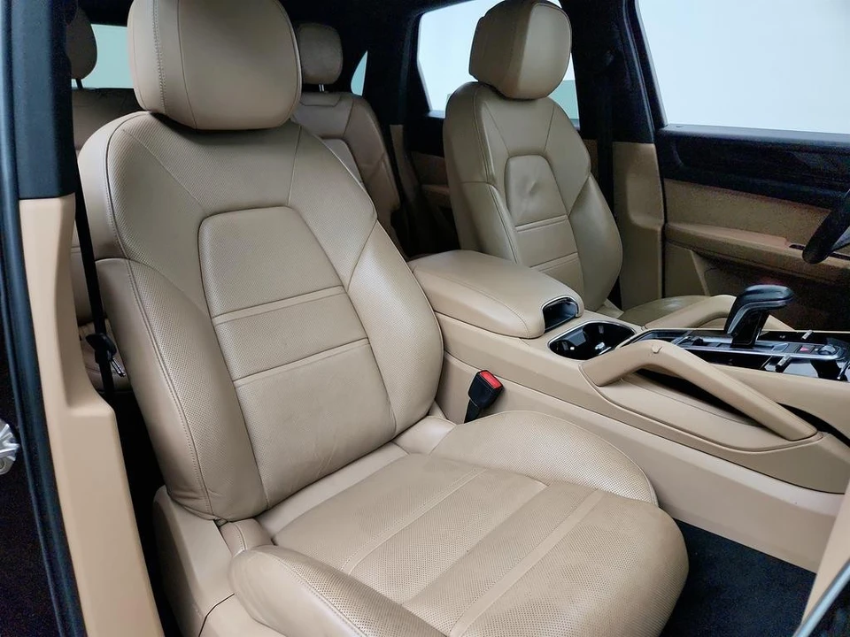 2020 Porsche 9Y0/9Y3 Cayenne - Image 28 of 31