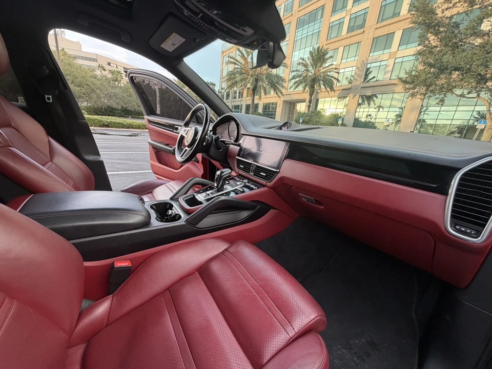 2020 Porsche 9Y0/9Y3 Cayenne - Image 11 of 30