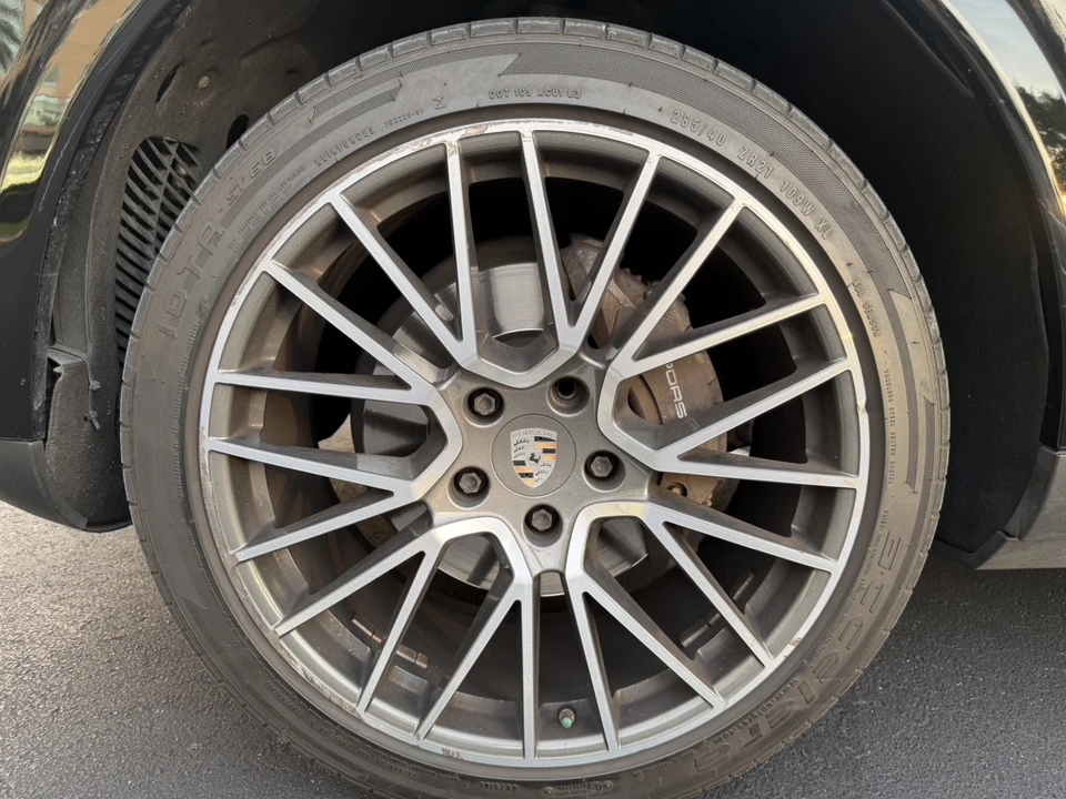 2020 Porsche 9Y0/9Y3 Cayenne - Image 24 of 30