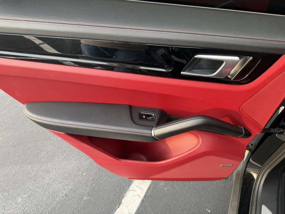 2020 Porsche 9Y0/9Y3 Cayenne - Image 18 of 30