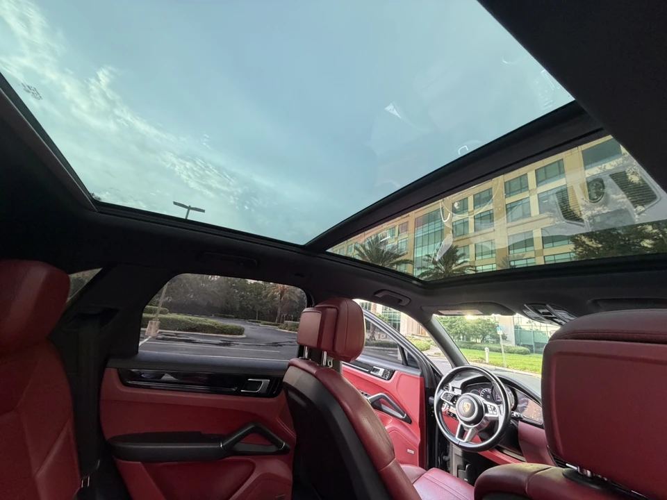 2020 Porsche 9Y0/9Y3 Cayenne - Image 13 of 30