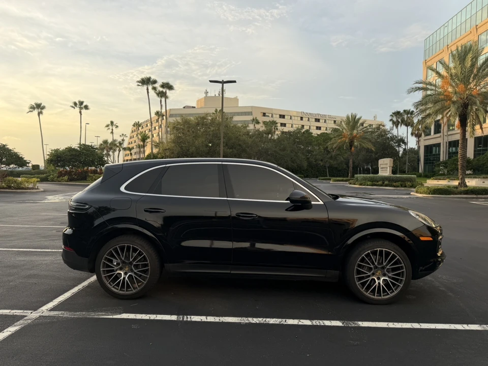 2020 Porsche 9Y0/9Y3 Cayenne - Image 4 of 30